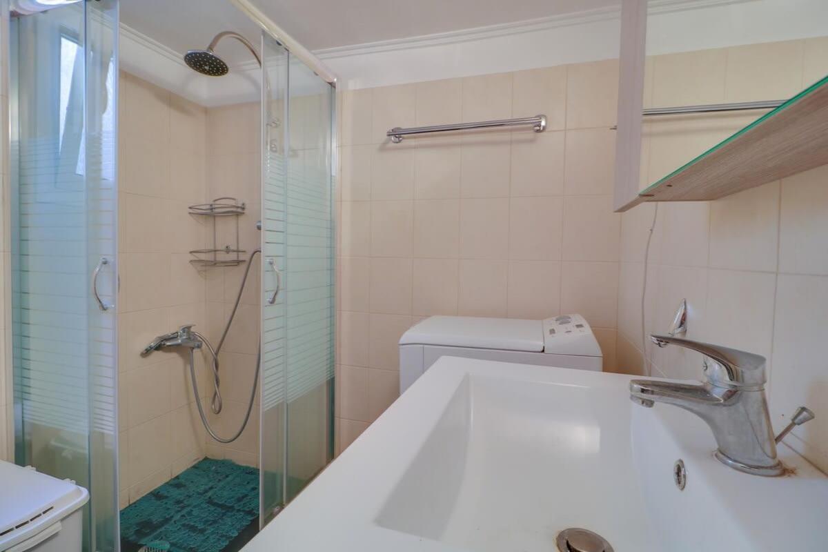 Topfloor Central Apt With Urban Views,3' To Metro Atina Dış mekan fotoğraf
